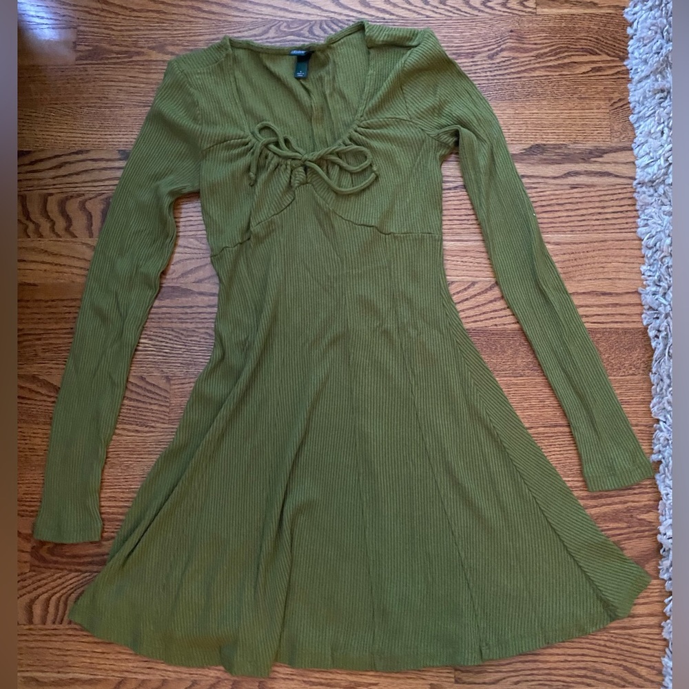 Long sleeve dress
